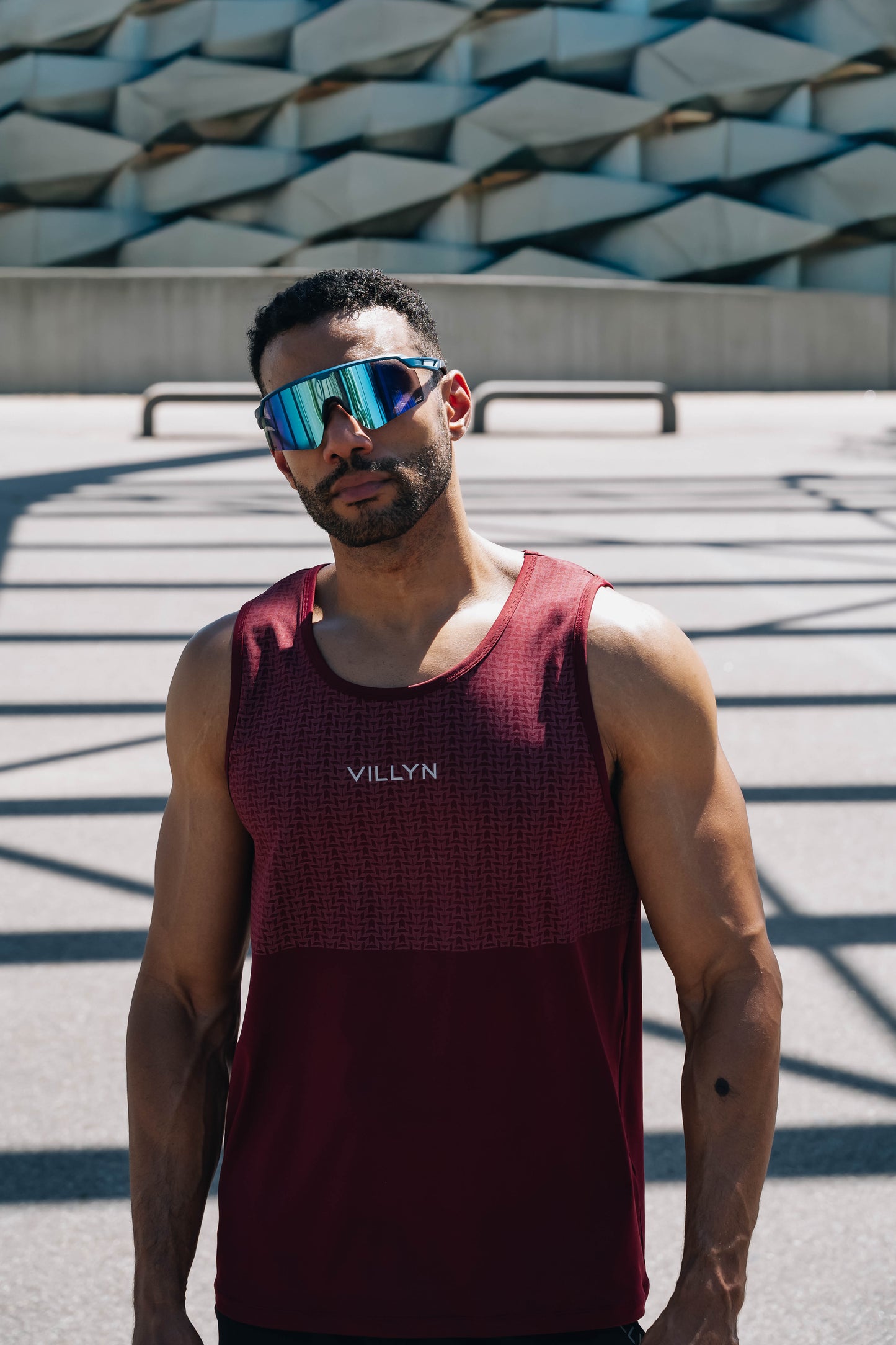 DEFIANCE ACTIVE TANK - MAGMA / DARK RED